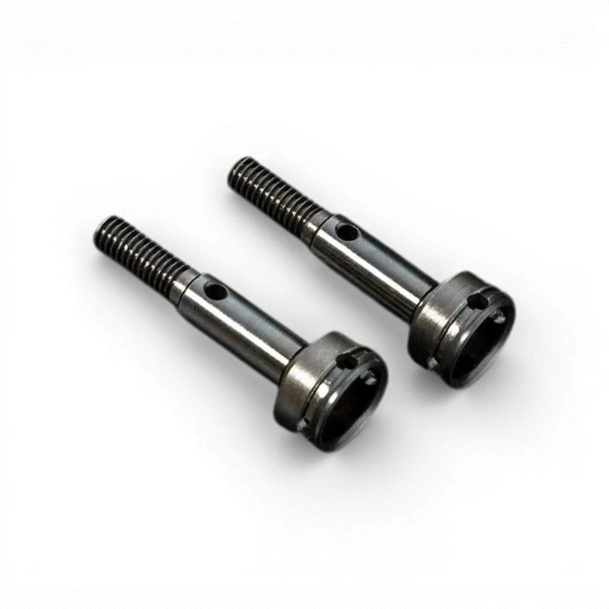 Axe de roue Max Speed Technology, pièce détachée pour vélo, montré en gros plan avec détails métalliques.