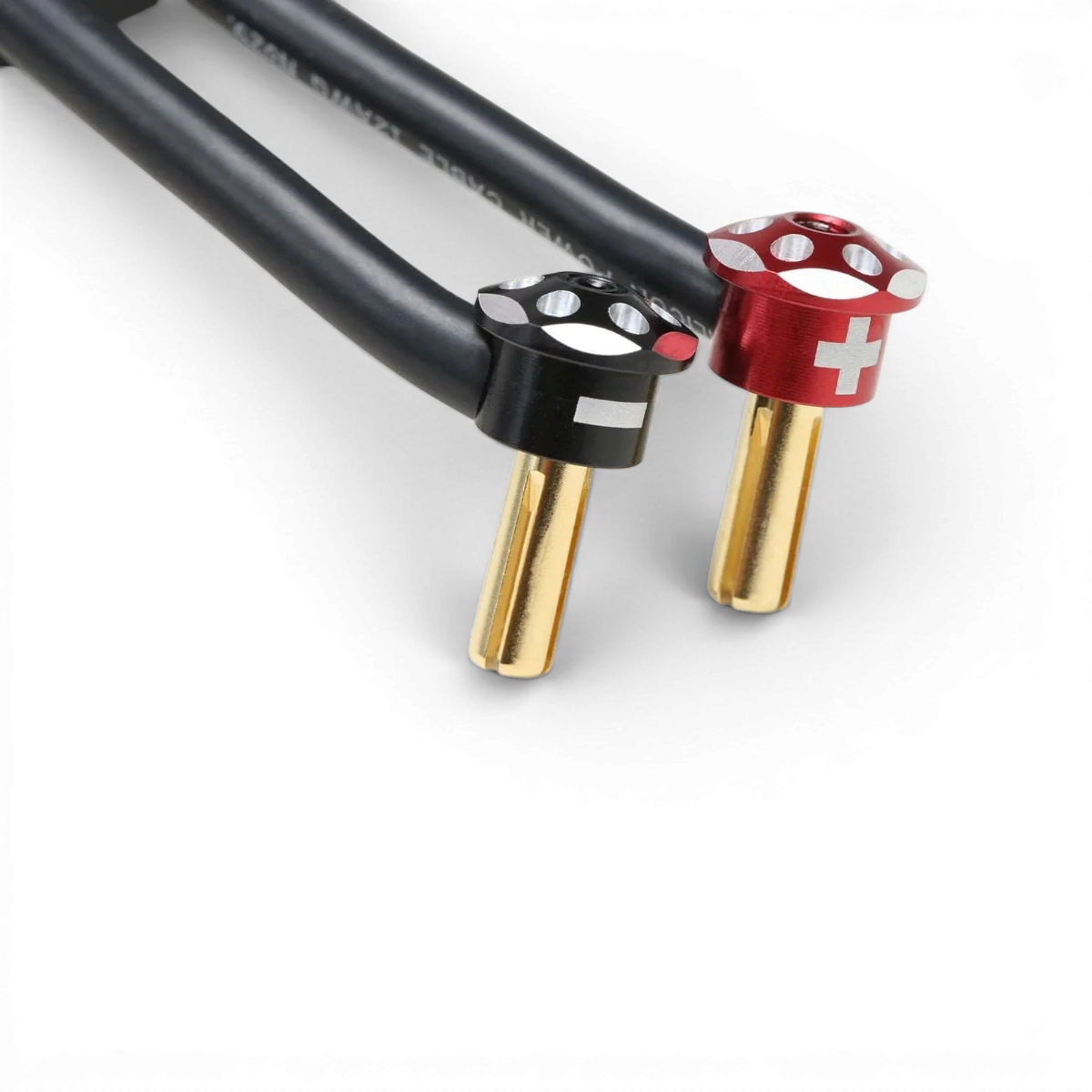 Capuchons en aluminium avec prise batterie Racing Performer pk 4mm de Team Yokomo pour électronique, robustes et faciles à installer.