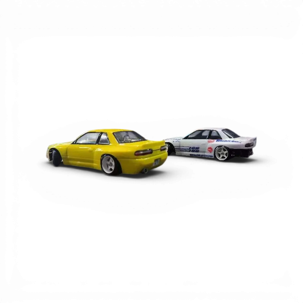 Carrosserie S13 RB Lexan pour voiture RC, pièce détachée de la marque RhinoRacing, en matériau léger et transparent.