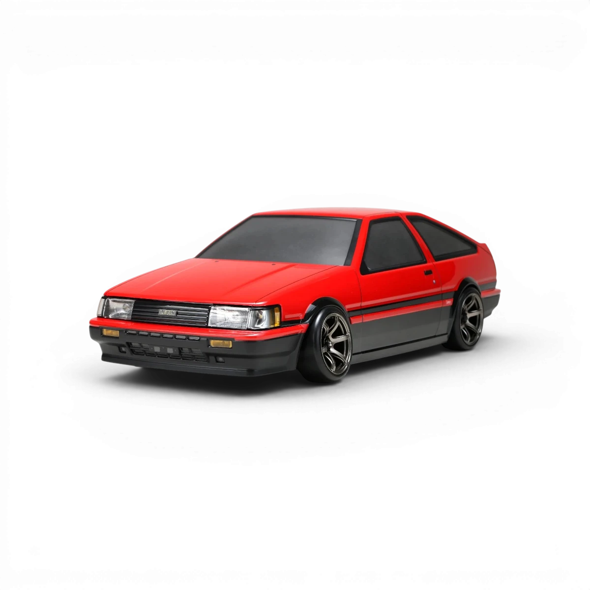 Carrosserie Toyota AE86 Levin L3 de Team Yokomo, modèle de voiture RC, vue en gros plan avec détails de la carrosserie.