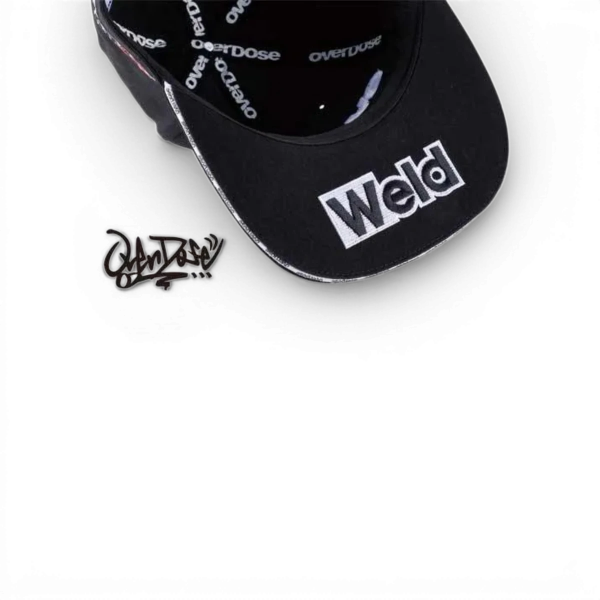 Casquette en denim Overdose BB avec logo brodé, accessoire de mode, vue de face sur fond blanc.