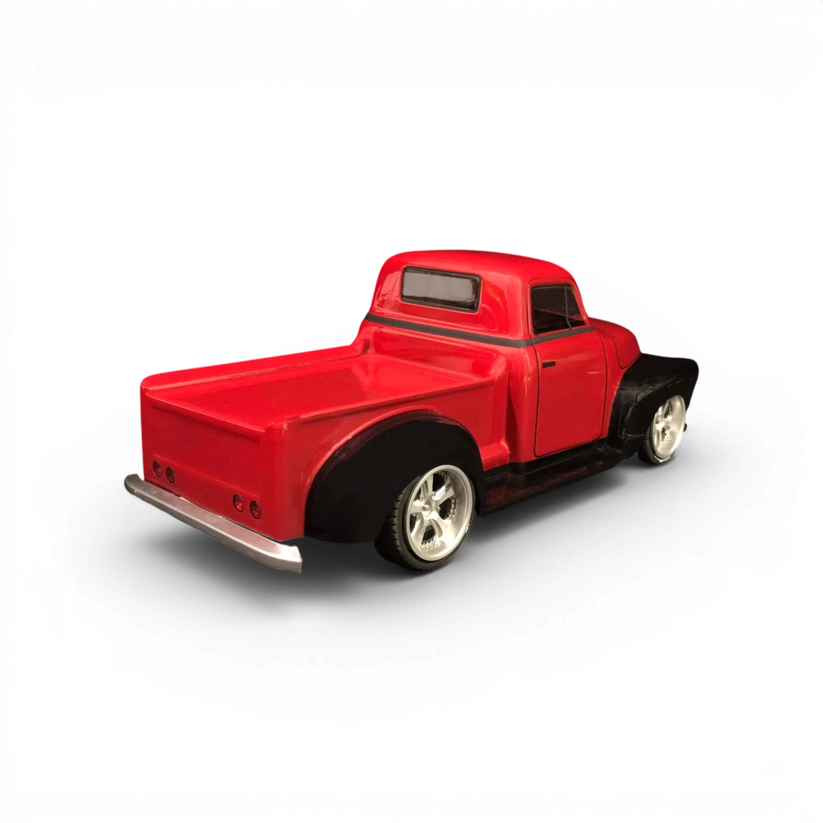 Carrosserie de camion Chevy Pickup de la marque Aplastics RC, vue de face avec détails en plastique.