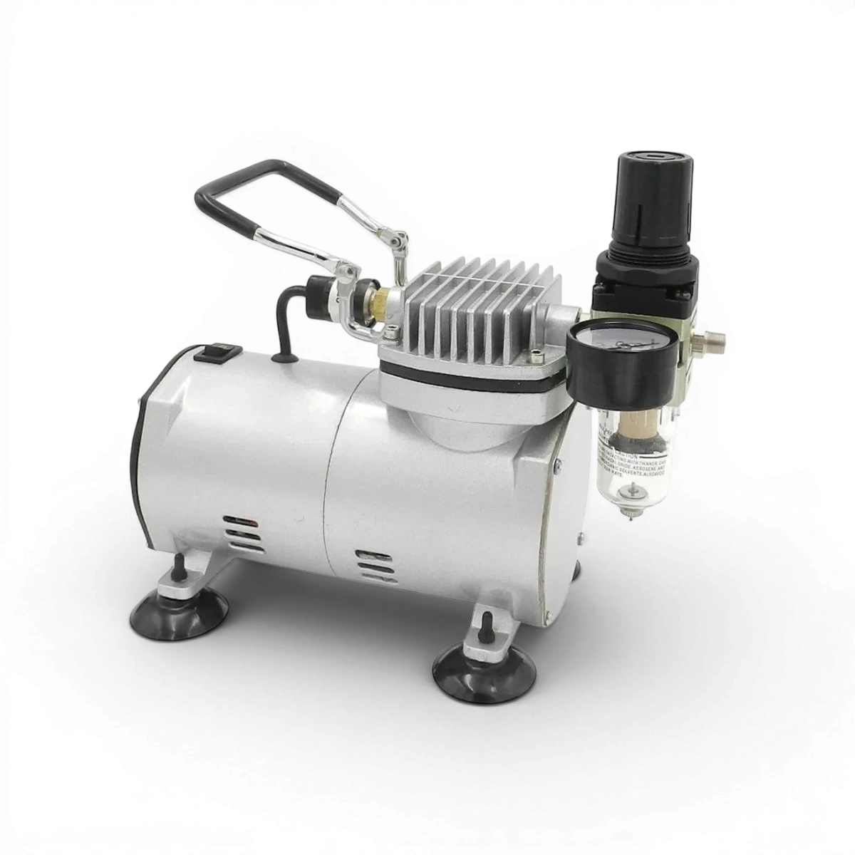 Compresseur Iwata TC 20C avec moteur puissant et réservoir, idéal pour peinture et travaux de précision.