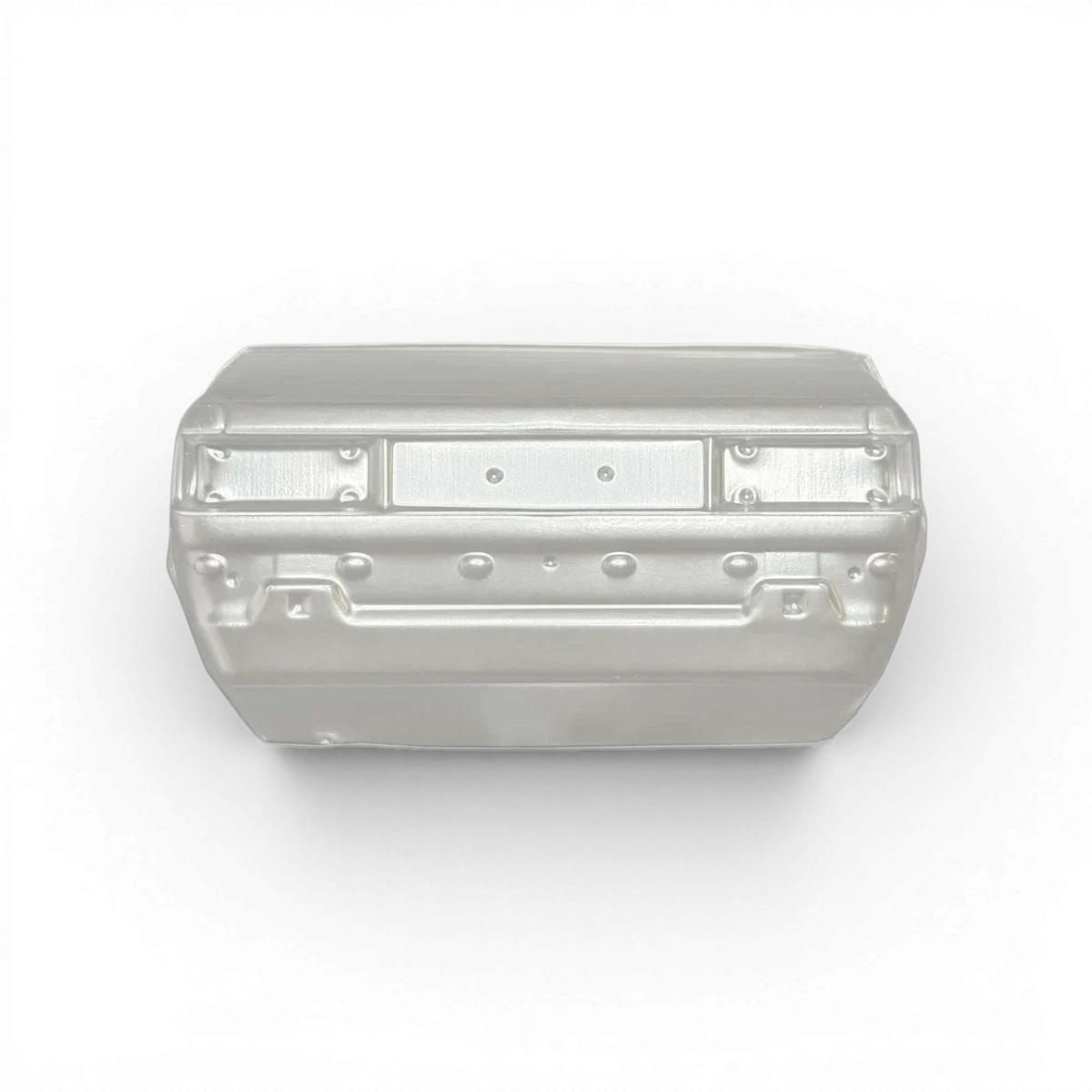 Pare-chocs inférieur pour E30 de la carrosserie Aplastics RC, en plastique durable, visible de face avec détails de fixation.