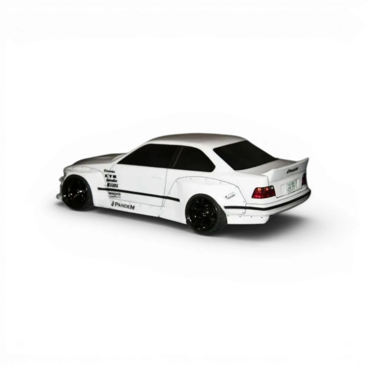 Kit carrosserie large E36 pour voiture RC Aplastics RC, vue de face avec détails du large kit pour modèle télécommandé.