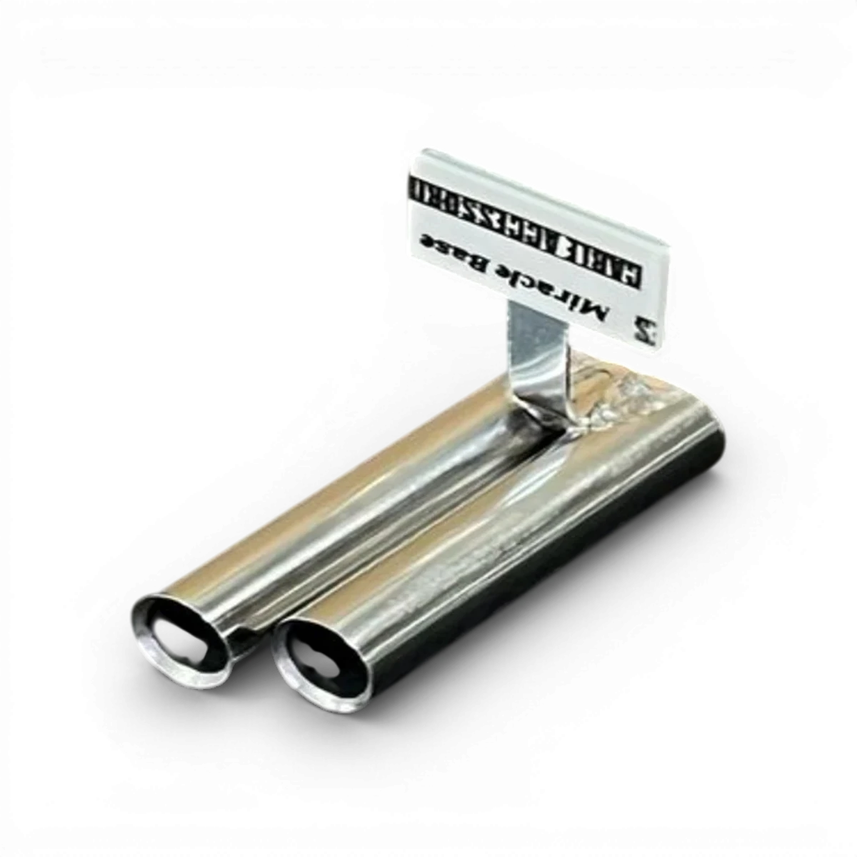 Echappement double 10x30mm de ETO Works, pièce de customisation pour moteur ou véhicule, visible en détail.