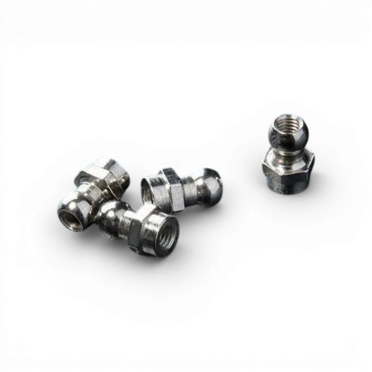 Écrous rotules 4.8 Max Speed Technology, pièces détachées robustes pour fixation précise, visibles en gros plan.