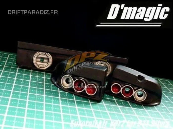 Kit de feux arrière Euro pour S14 Silvia, personnalisé par D-magic JP, avec lumières élégantes et design moderne.