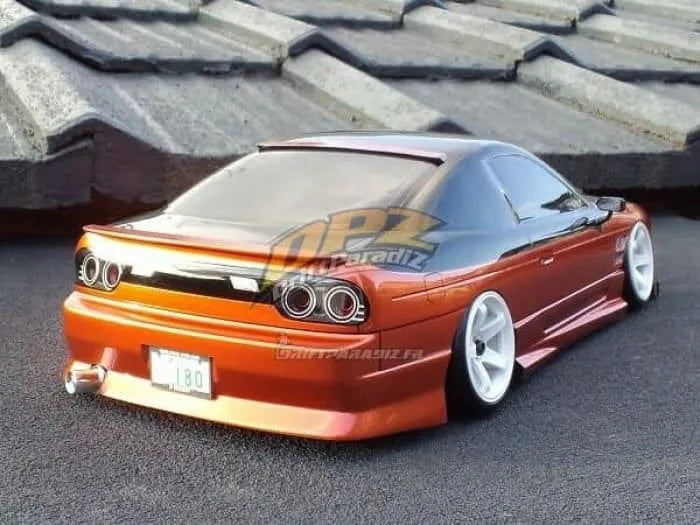 Kit de feux arrière Euro Tail Type 1 pour Nissan 180SX, personnalisé par D-magic JP, en finition élégante.