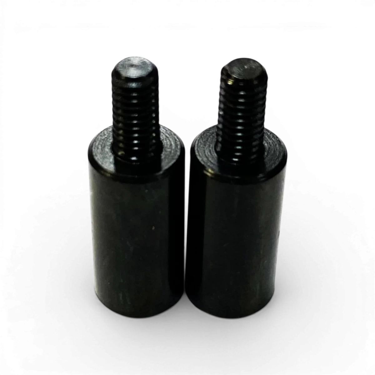 Extensions filetées mâle et femelle noires de 12mm M3, pièces détachées de la marque Topline, pour assemblage précis.