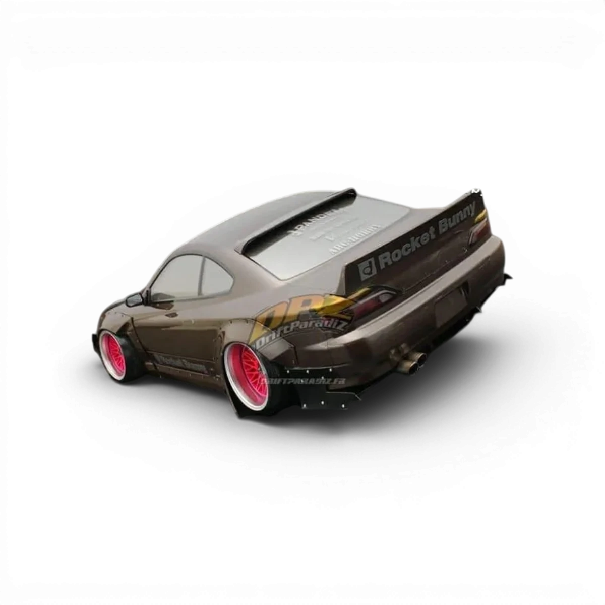 Kit de carrosserie Rocket Bunny complet pour Nissan S15, conçu par Addiction RC Design, visible en pièces montées sur la voiture.