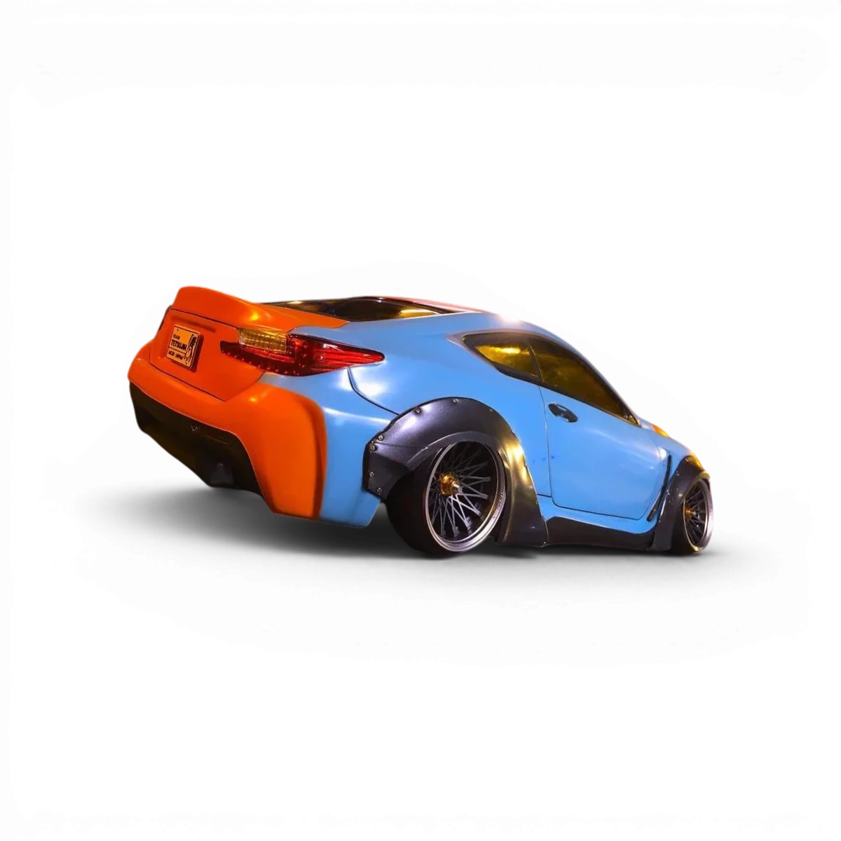 Voiture de carrosserie Lexus RC F Tetsujin, détaillée, avec design élégant et finition précise, vue de côté.