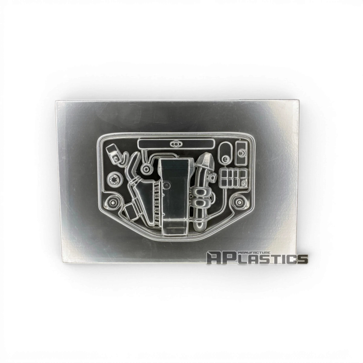 Baie moteur M104 pour carrosserie RC Aplastics RC, vue détaillée du compartiment moteur de voiture télécommandée.