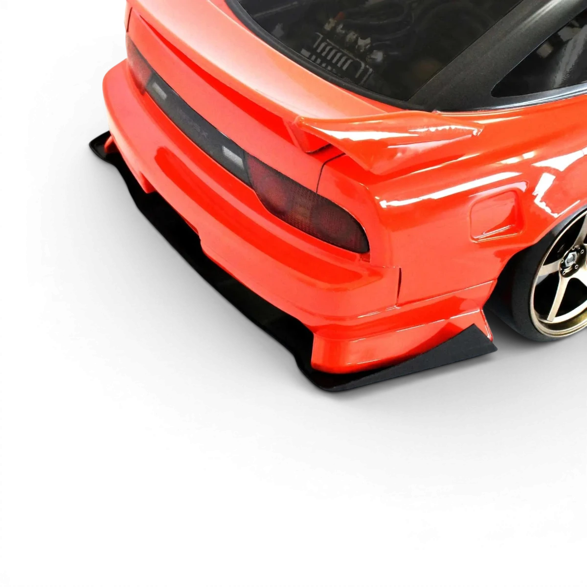 Modèle de carrosserie Nissan 180SX Wisteria de la marque Team Reve D, vue détaillée sur la carrosserie de la voiture.