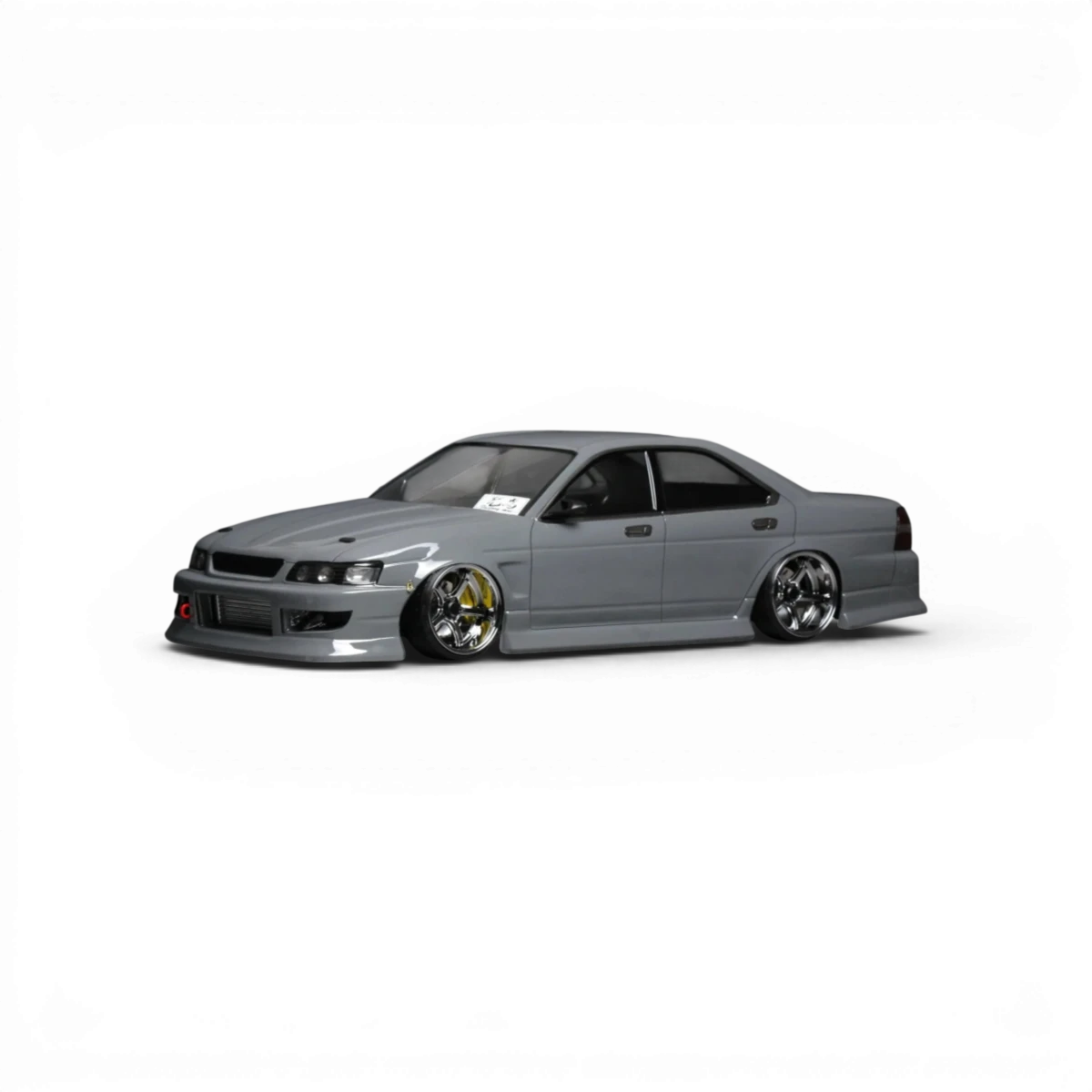 Modèle de carrosserie Nissan Laurel C35 de Pandora RC, vue détaillée de la carrosserie pour voiture télécommandée.