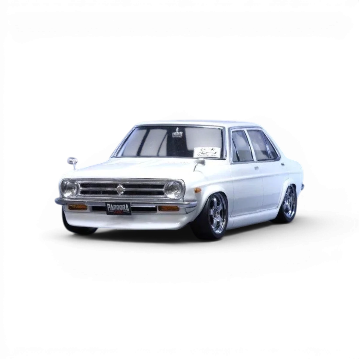 Carrosserie pour Nissan Sunny B110 de Pandora RC, finition détaillée en plastique pour modèle réduit de voiture.