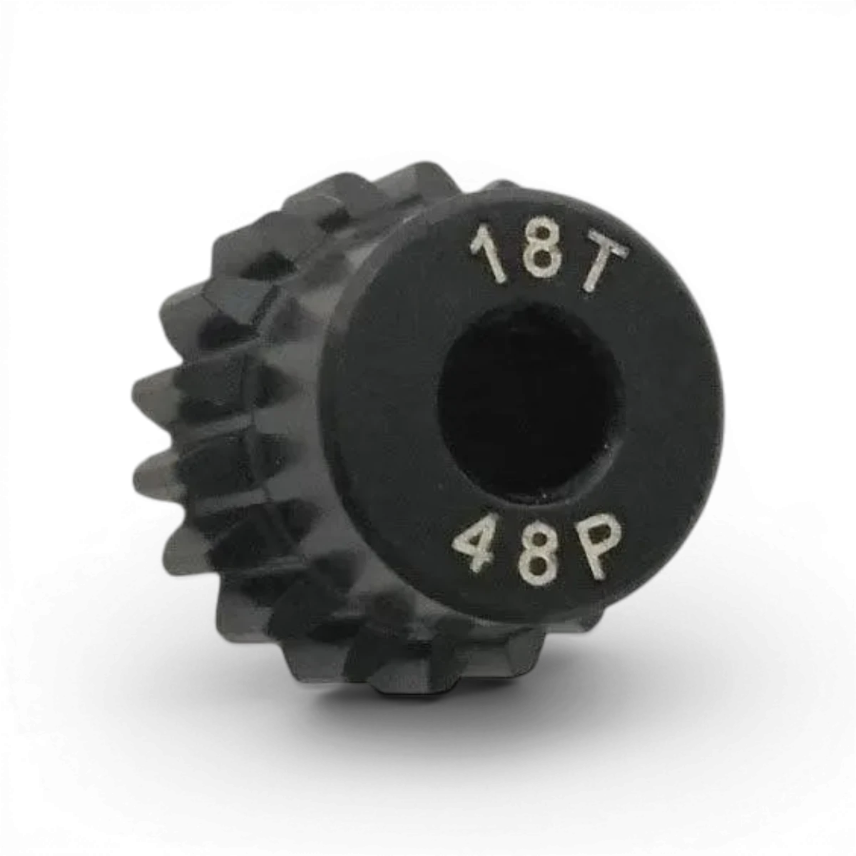 Pignon moteur en aluminium traité, 18 dents, 48dp, pièce détachée de la marque integra, visible en détail.