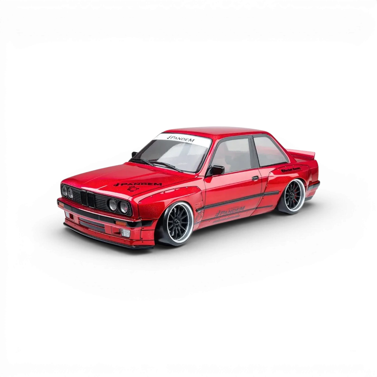 Voiture RC drift brushless Max Speed Technology RMX 2.5 RTR E30 RB rouge candy, modèle BMW E30, vue de côté.