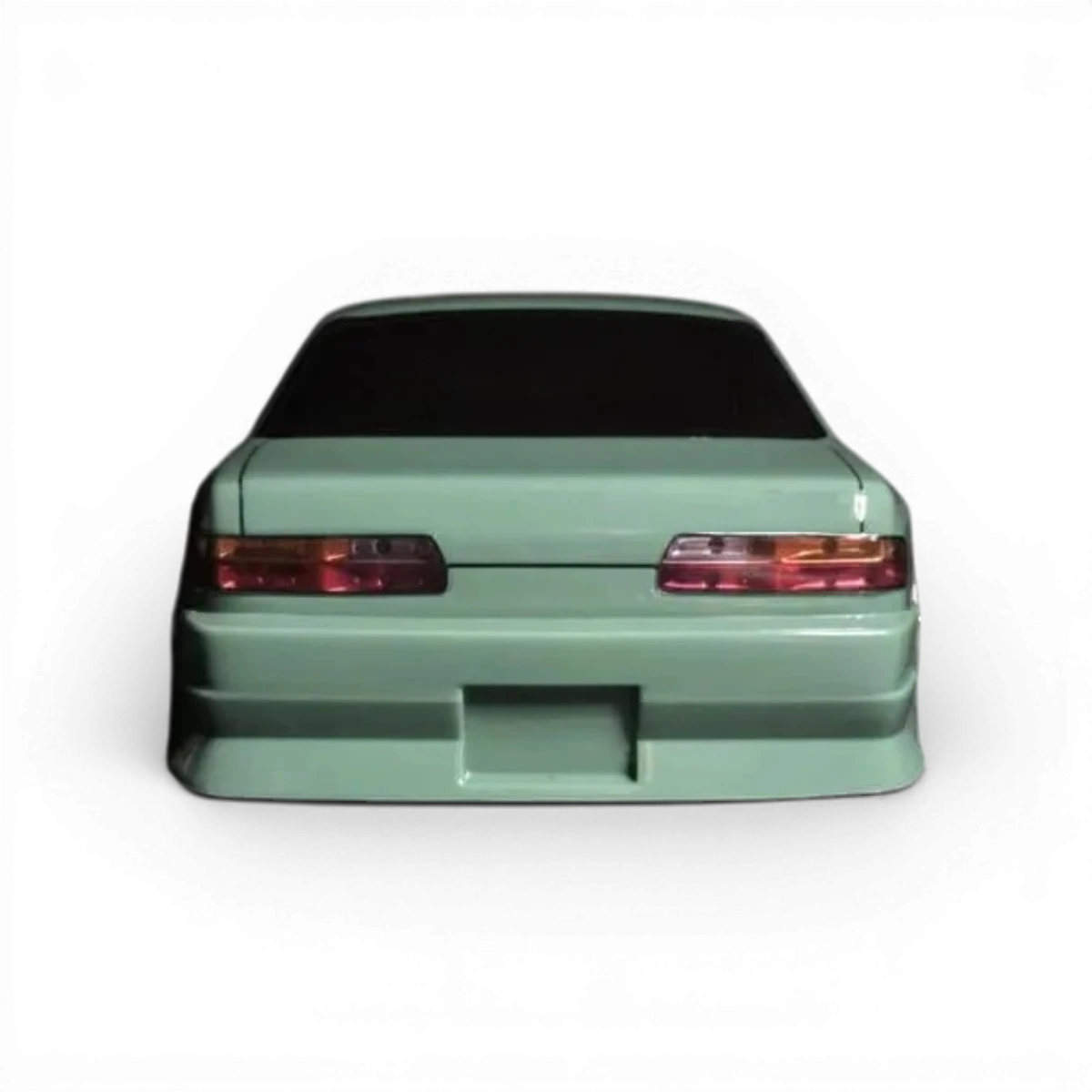 Carrosserie S13 Onevia pour voiture RC Aplastics RC, vue de face avec détails de la finition et design léger.