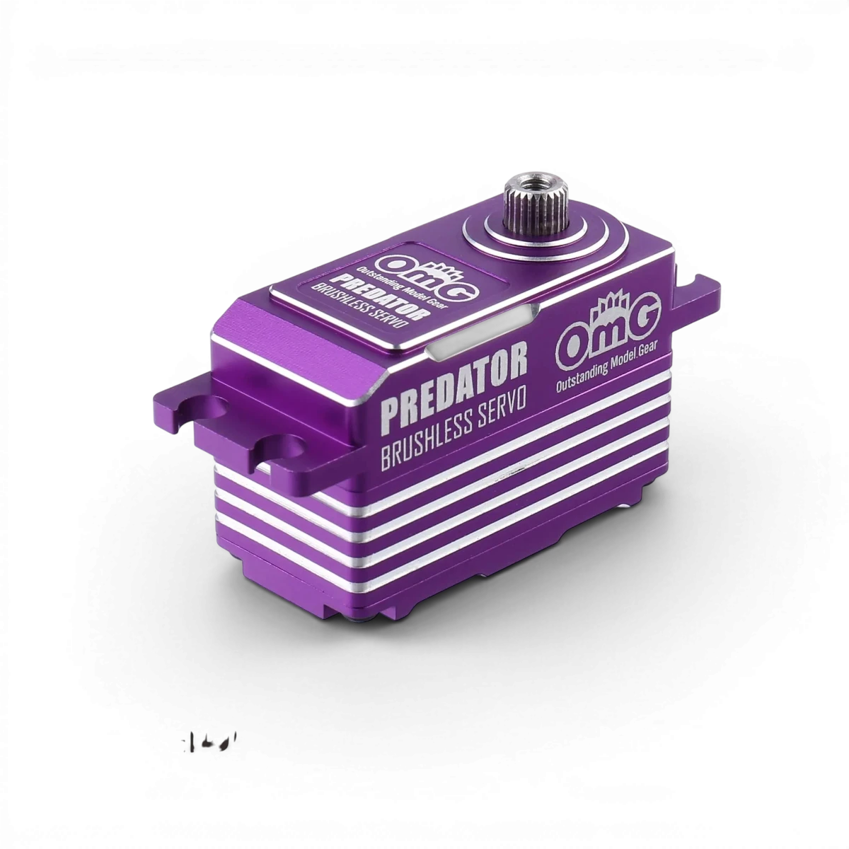 Servo D4 PREDATOR électronique brushless à profil bas, digital, de marque OMG, visible avec connecteurs et moteur intégré.