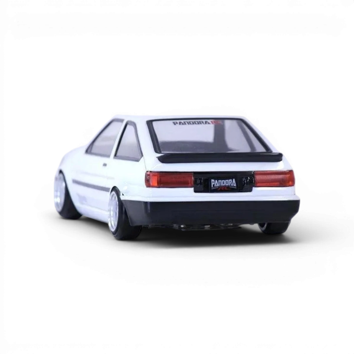 Voiture télécommandée Toyota AE86 Levin 3 portes de Pandora RC, carrosserie détaillée et réaliste, vue de côté.