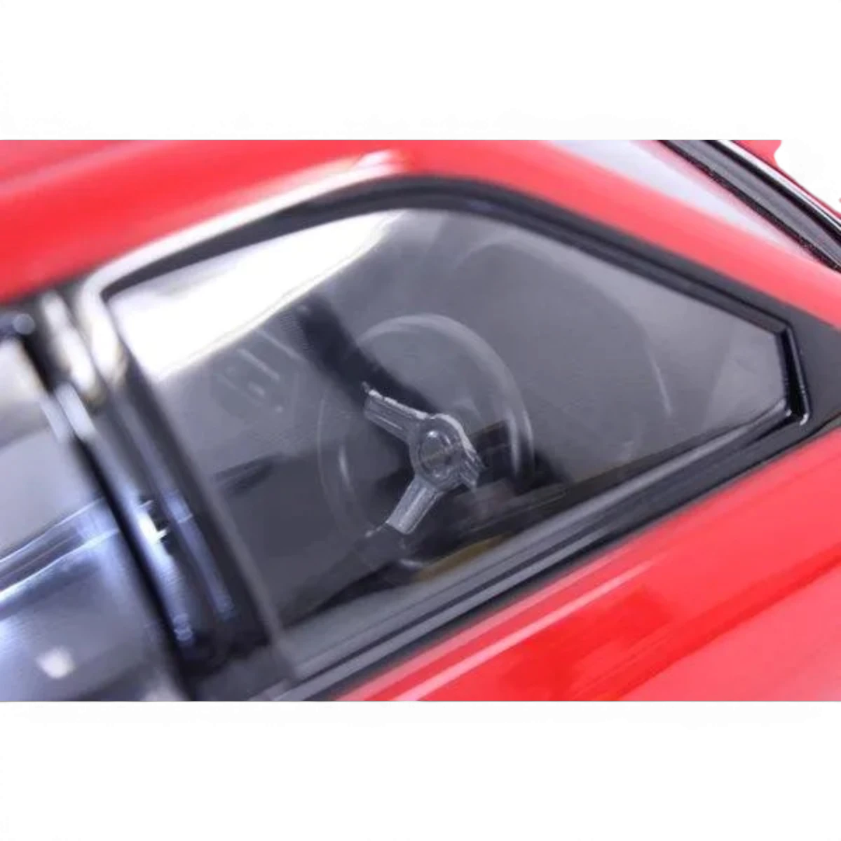 Carrosserie Toyota Altezza BN Sports Pandora RC, finition en fibre de verre, vue de face avec détails de la carrosserie.