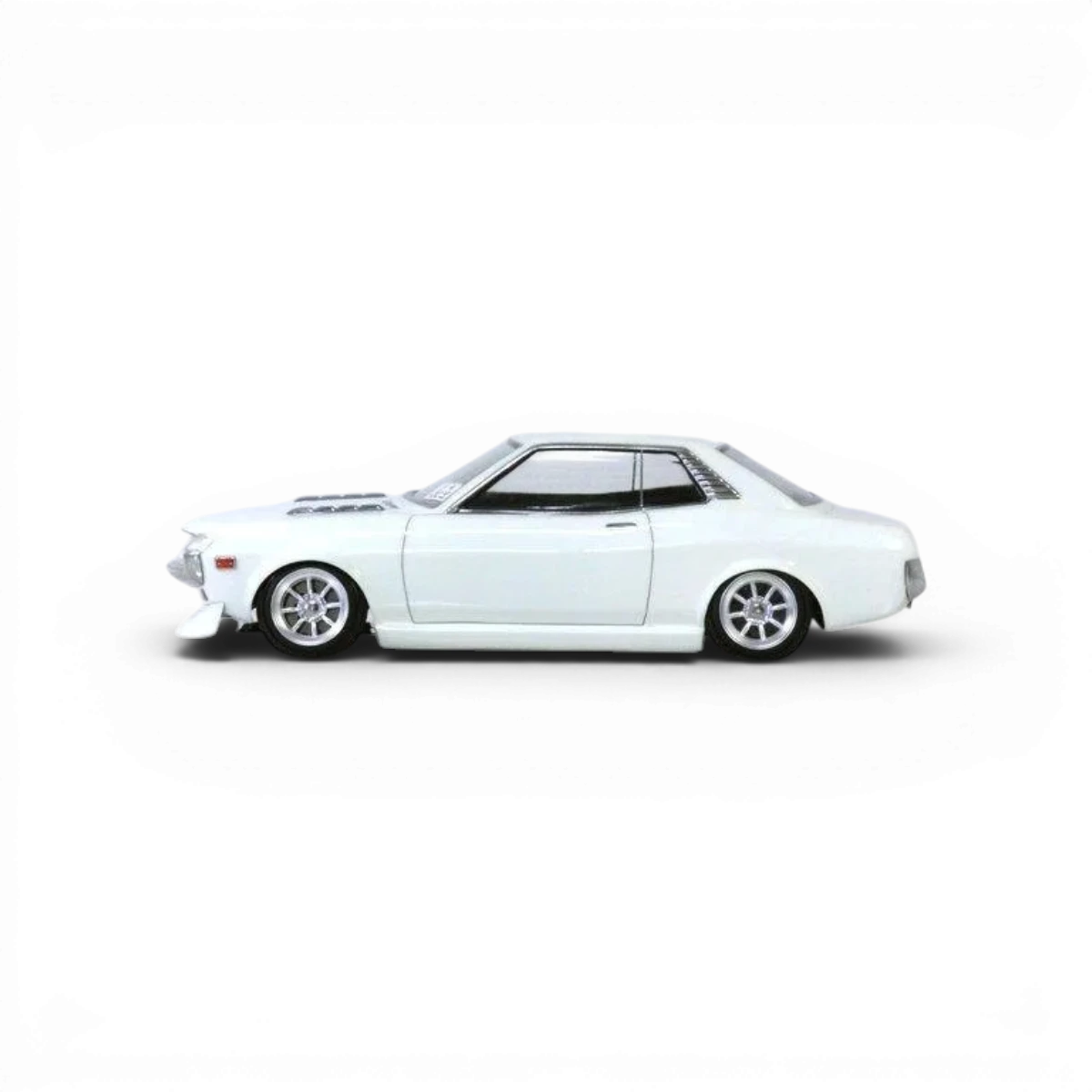 Carrosserie pour Toyota Celica 1600GT Pandora RC, finition détaillée, en plastique, vue de face avec détails de la carrosserie.