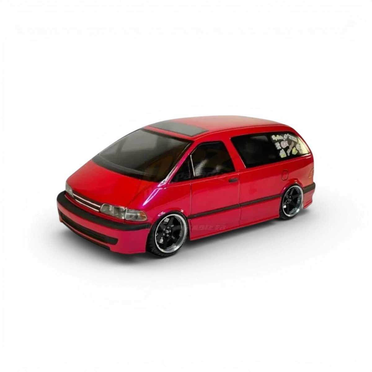 Carrosserie pour Toyota Previa Estima, marque Aplastics RC, vue détaillée de la carrosserie en plastique pour modèle réduit.