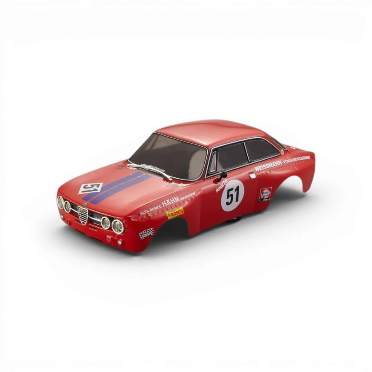 Voiture Alfa Romeo 2000 GTAM peinte en détail, modèle de marque Killer Body, vue de face avec carrosserie colorée et accessoires visibles