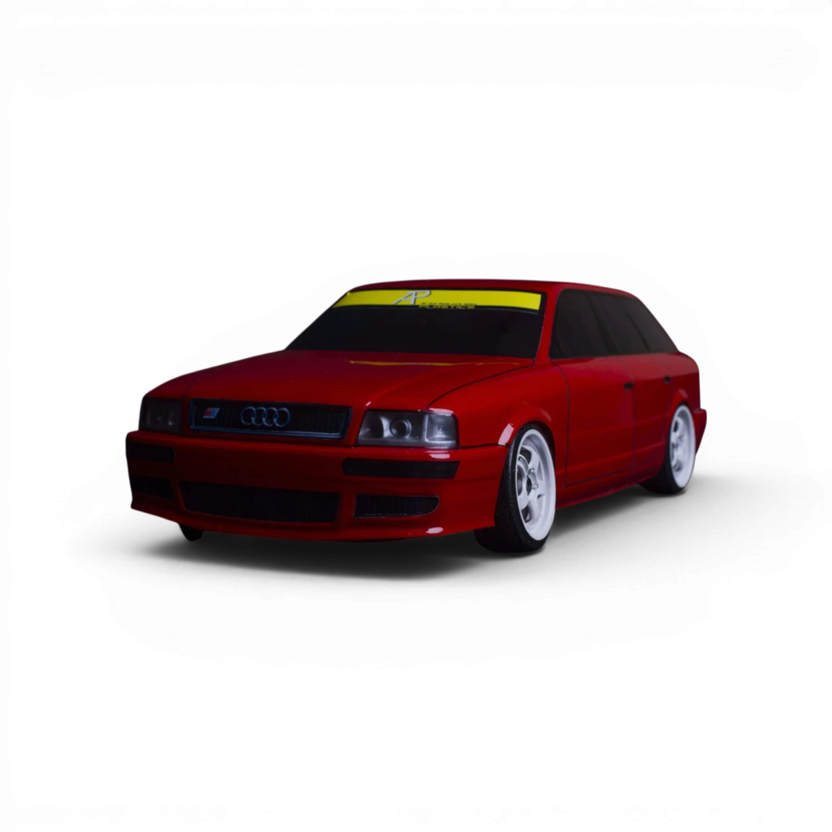 Carrosserie Audi RS2 en plastique pour modèle RC de la marque Aplastics RC, vue de face avec détails du design.