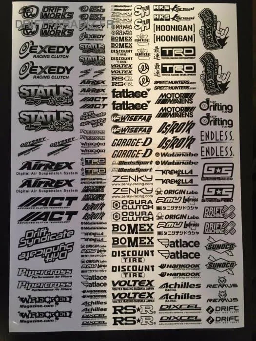 Sponzorské samolepky Black Drift, sada 8 černých stickerů pro úpravu vzhledu auta nebo vozidla.