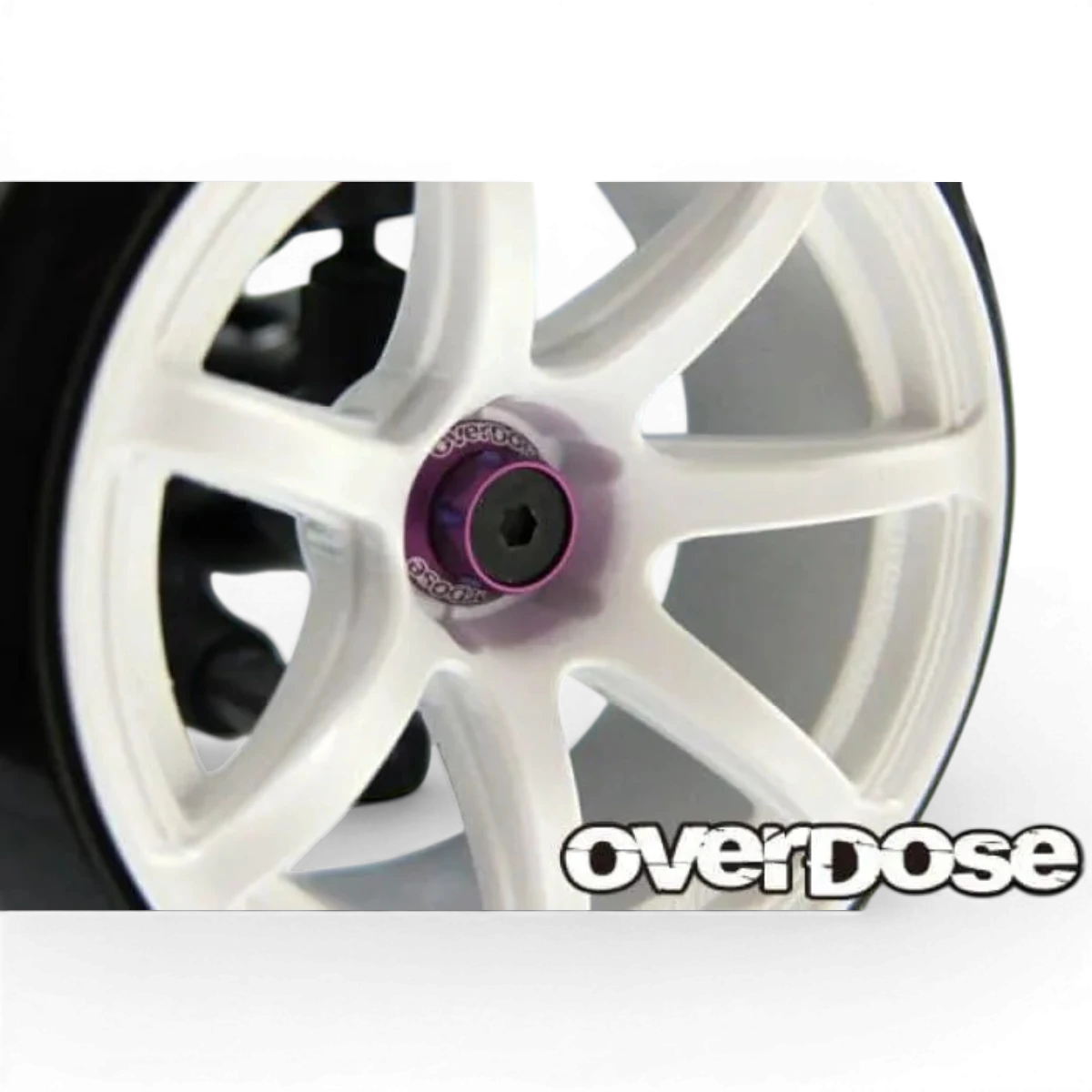 Axes avant en une pièce en aluminium 4mm pour pièces détachées, marque Overdose, visible avec finition métallique.