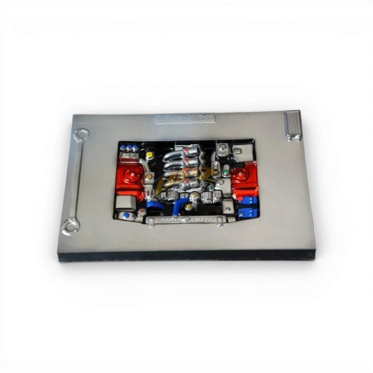 Baie moteur B26 rotary Demi Works pour customisation, vue détaillée de la pièce en plastique noir et métal.