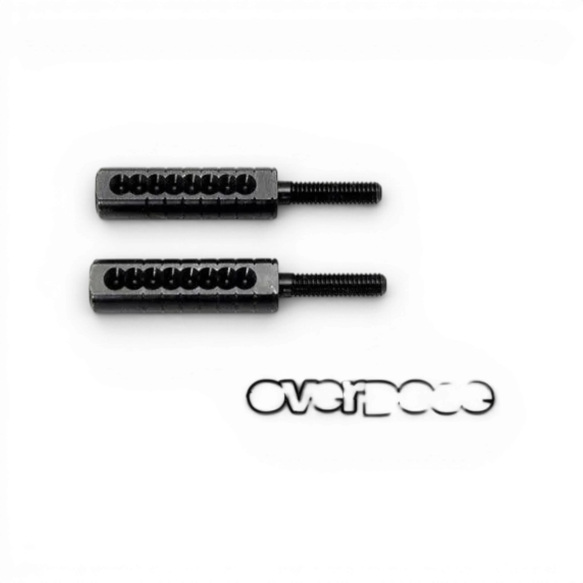 Biellette triangle V3 avant Overdose, pièce détachée pour véhicule, visible en gros plan avec détails de la pièce en métal.