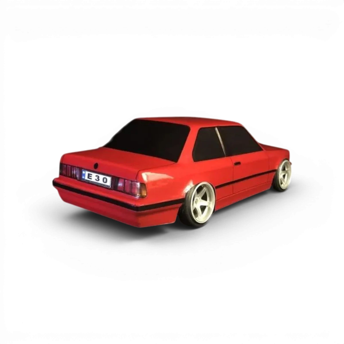Carrosserie BMW E30 coupé en plastique Aplastics RC, vue de face avec détails du design extérieur.