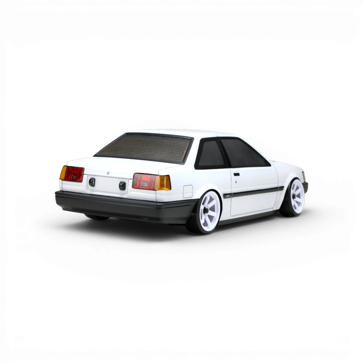 Carrosserie Toyota AE86 Levin L2 de Team Yokomo, détails réalistes pour voiture RC, finition précise et design classique.