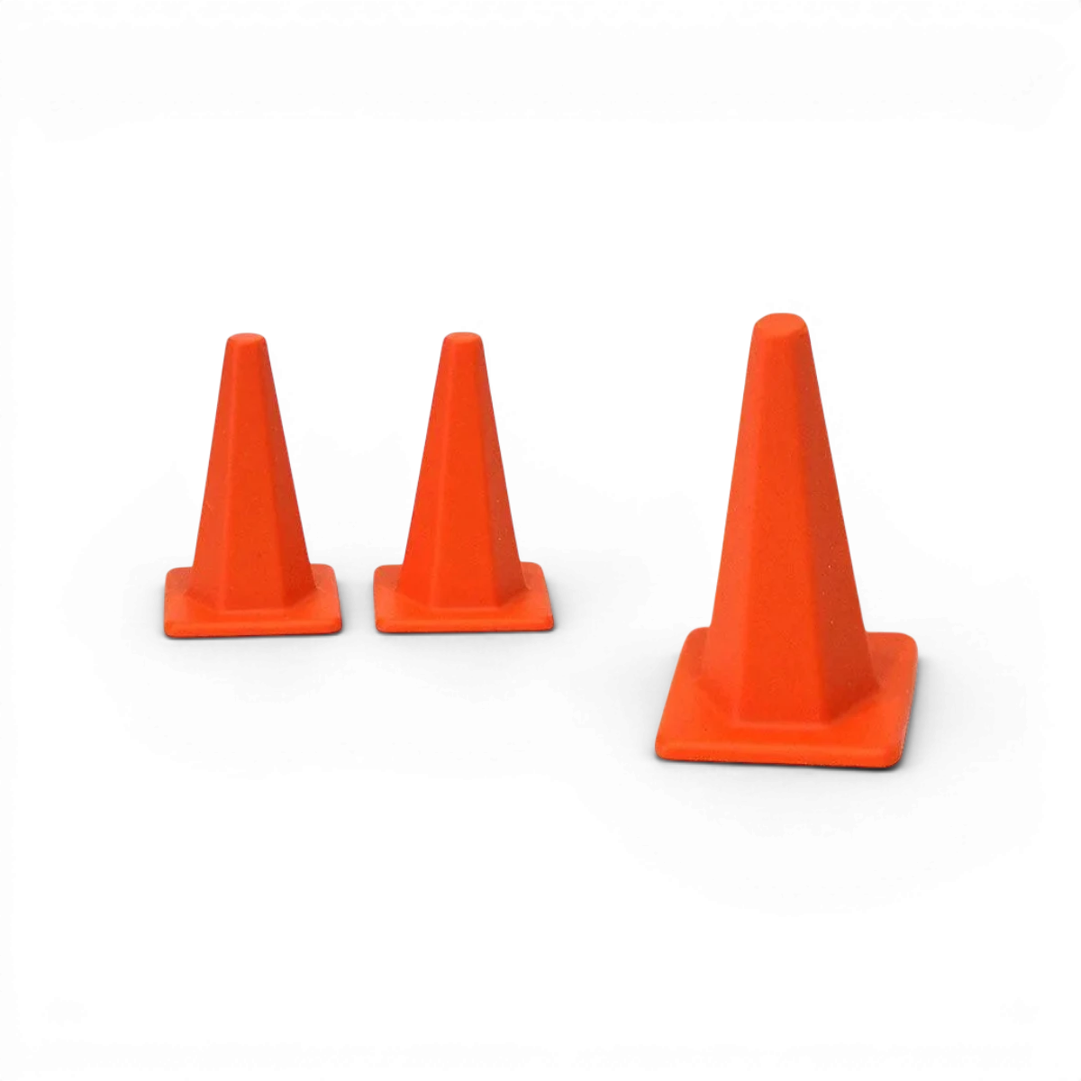 Cones de circulation 1/10 de la marque Src Sideways RC, accessoire pour voitures télécommandées, visibles en ligne.