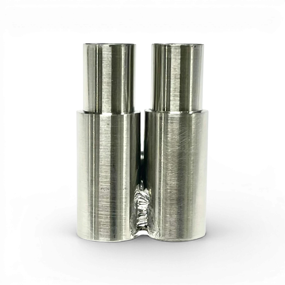 Echappement double de 8mm pour personnalisation de moto, fabriqué par ETO Works, en finition standard.