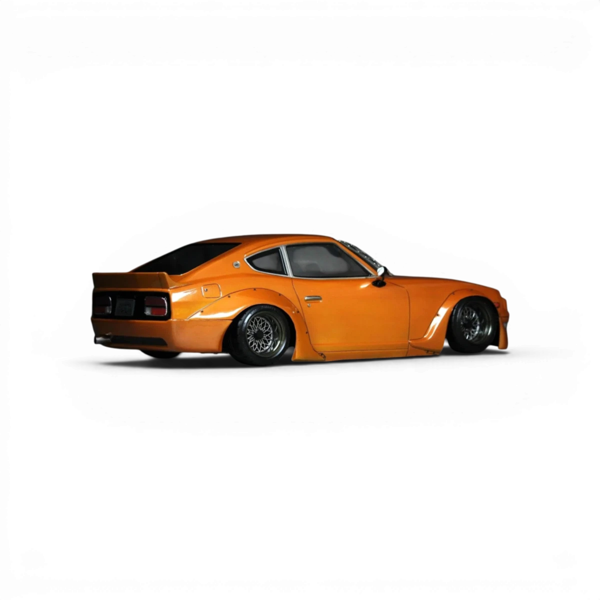 Carrosserie FAIRLADY Z (S30) Custom de Pandora RC, design Star Road, vue détaillée avec finis colorés et finition précise.