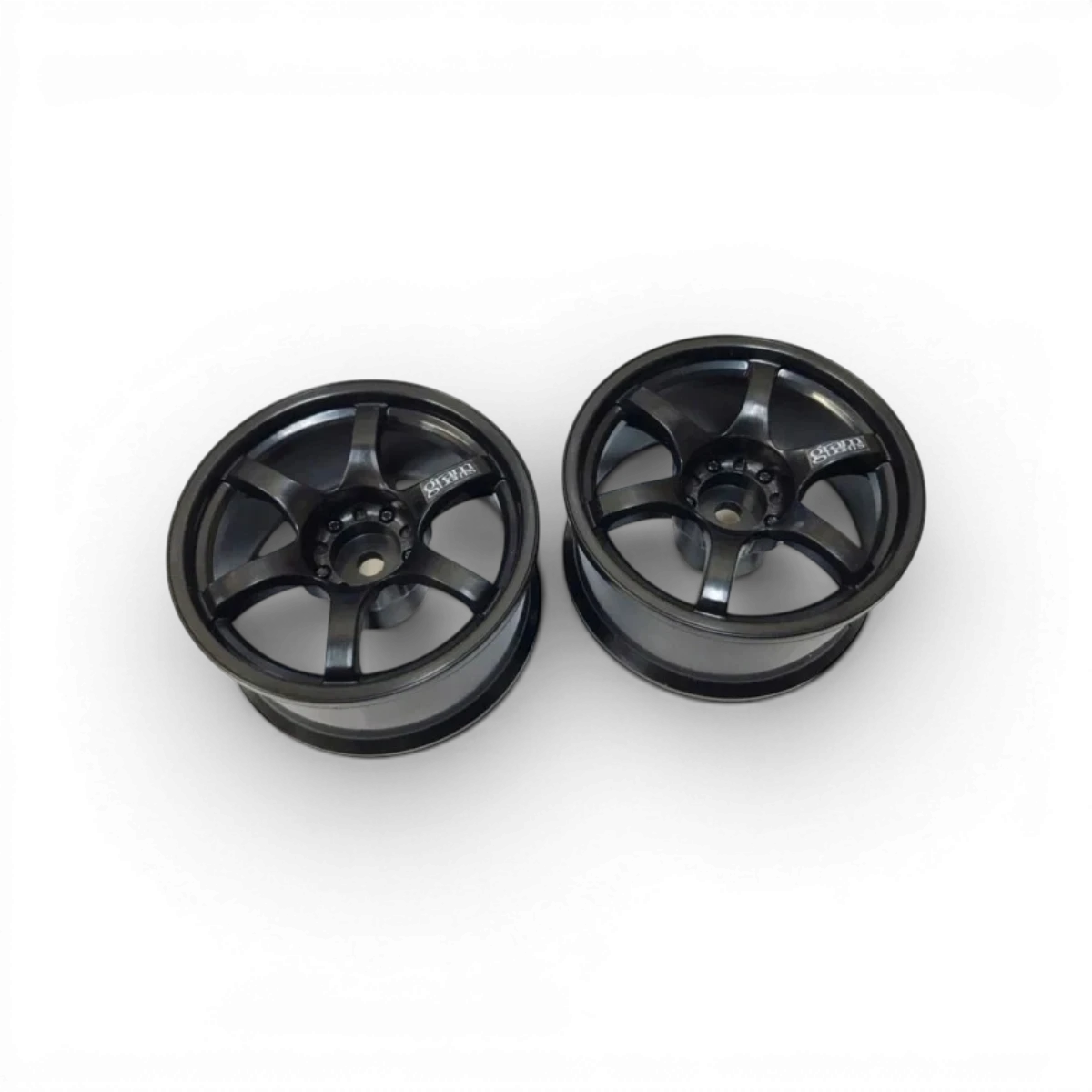 Jantes Gram LIGHTS 57D +6 noires pour roues de voiture, design léger et moderne de la marque Custom lab's.