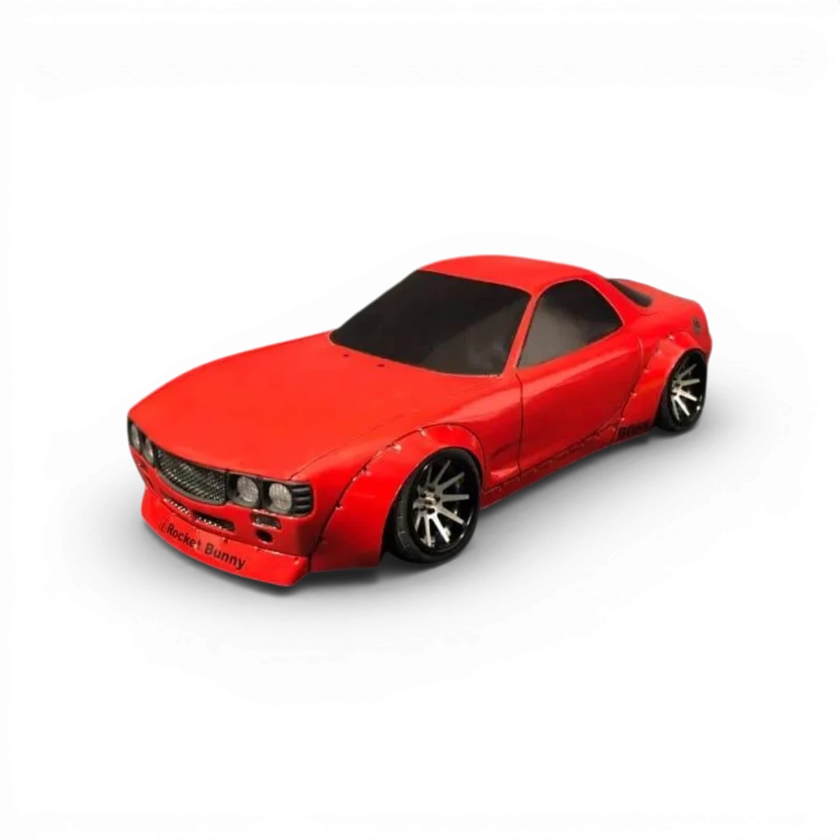 Carrosserie Mazda RX7 FD3s Boss en plastique pour voiture RC, fabriquée par Aplastics RC, visible de face avec détails de la carrosserie