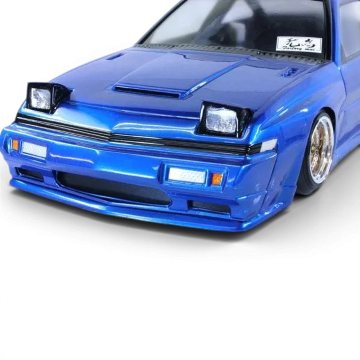 Modèle de carrosserie Mitsubishi Starion Pandora RC, détails réalistes et design précis pour voiture télécommandée.