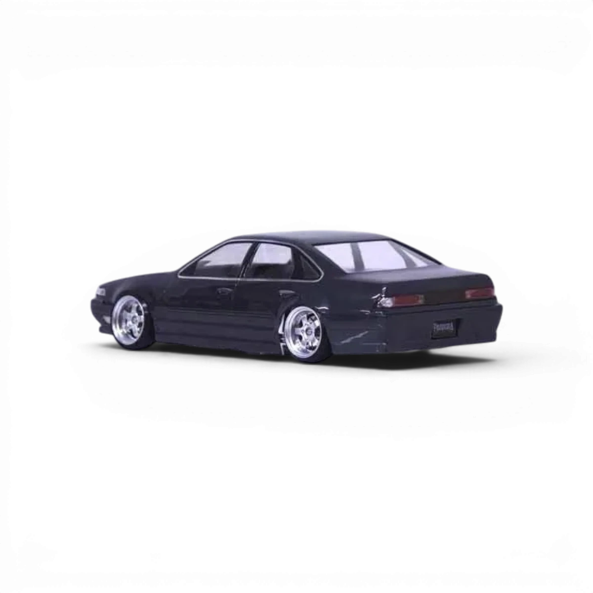 Modèle de carrosserie Nissan Cefiro A31 AUTECH de Pandora RC, vue détaillée du véhicule miniature.