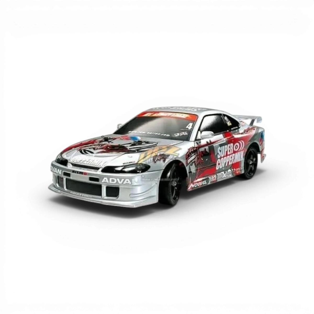 Carrosserie de Nissan Silvia S15 Tamiya avec détails réalistes, vue de face sur un fond neutre.
