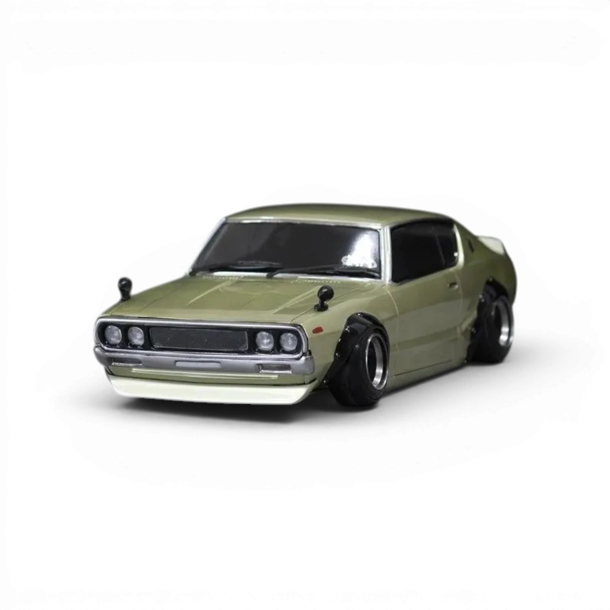 Carrosserie Nissan Skyline 2000GT-R KPGC110 custom Pandora RC, modèle réduit de voiture sportive, vue de côté.