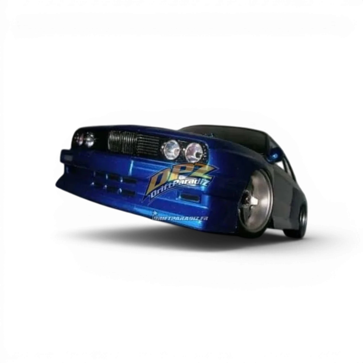 Lexanová barva PS16 metalická modrá od Tamiya, barva na plasty a modelářství, lesklý a metalický finiš.