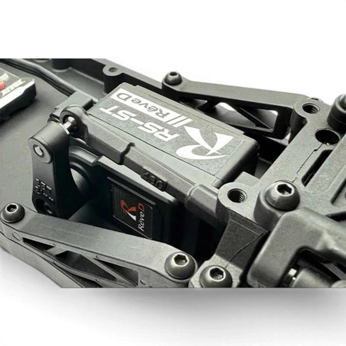 Servo programmable RS-ST pour RWD, électronique de haute précision de la marque Team Reve D, avec réglages avancés.