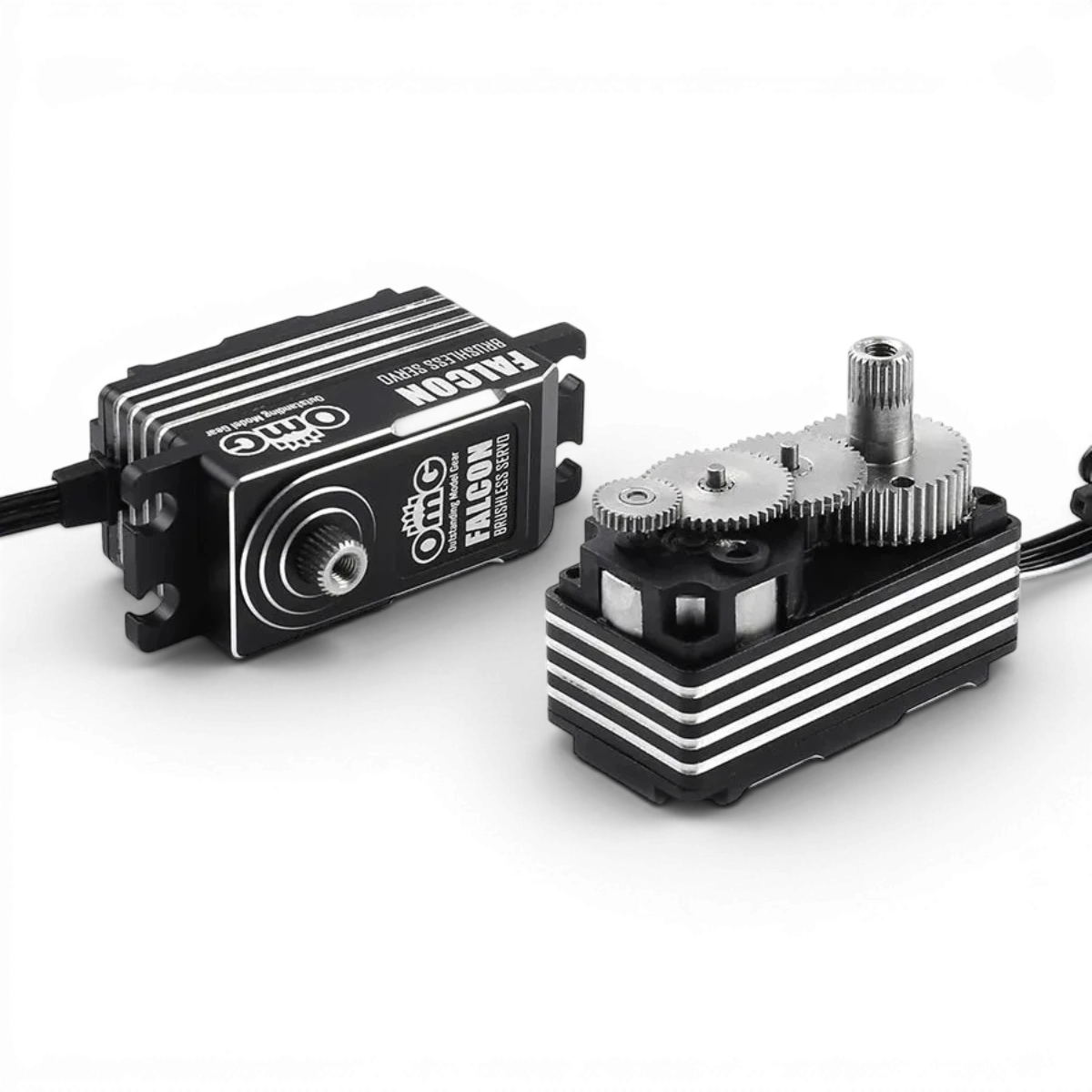 Servo D4 FALCON électronique basse profil, digital brushless de la marque OMG, visible avec ses composants compacts et modernes.