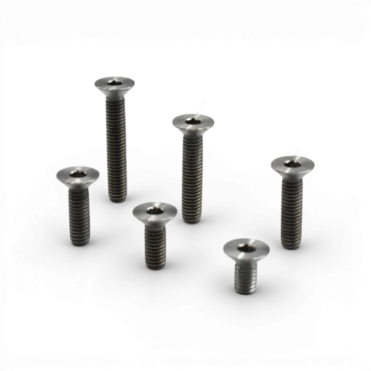 Vis titanes tête plates 3x6 de Team Reve D, pièces détachées SPM, lot de 4 vis robustes pour fixation fiable.