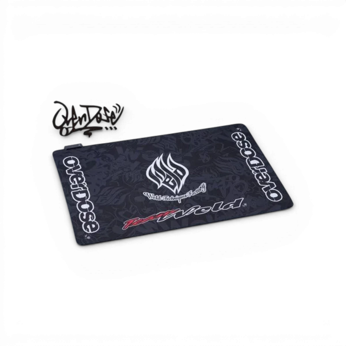 Tapis de stand LED Overdose, accessoire pour scène, avec surface lumineuse et design moderne pour spectacles en direct.